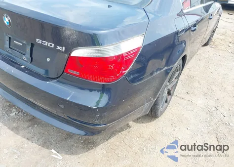 2007 BMW 530Xi из США, поврежденный, VIN WBANF73537CU25657